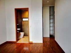 Woodhaven (D25), Condominium #561602361